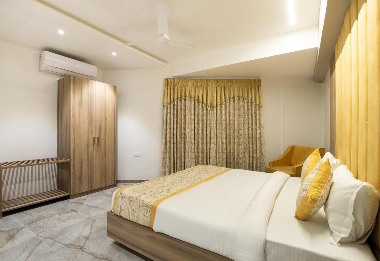 Palette - Hotel Welcome Kadi Exterior photo