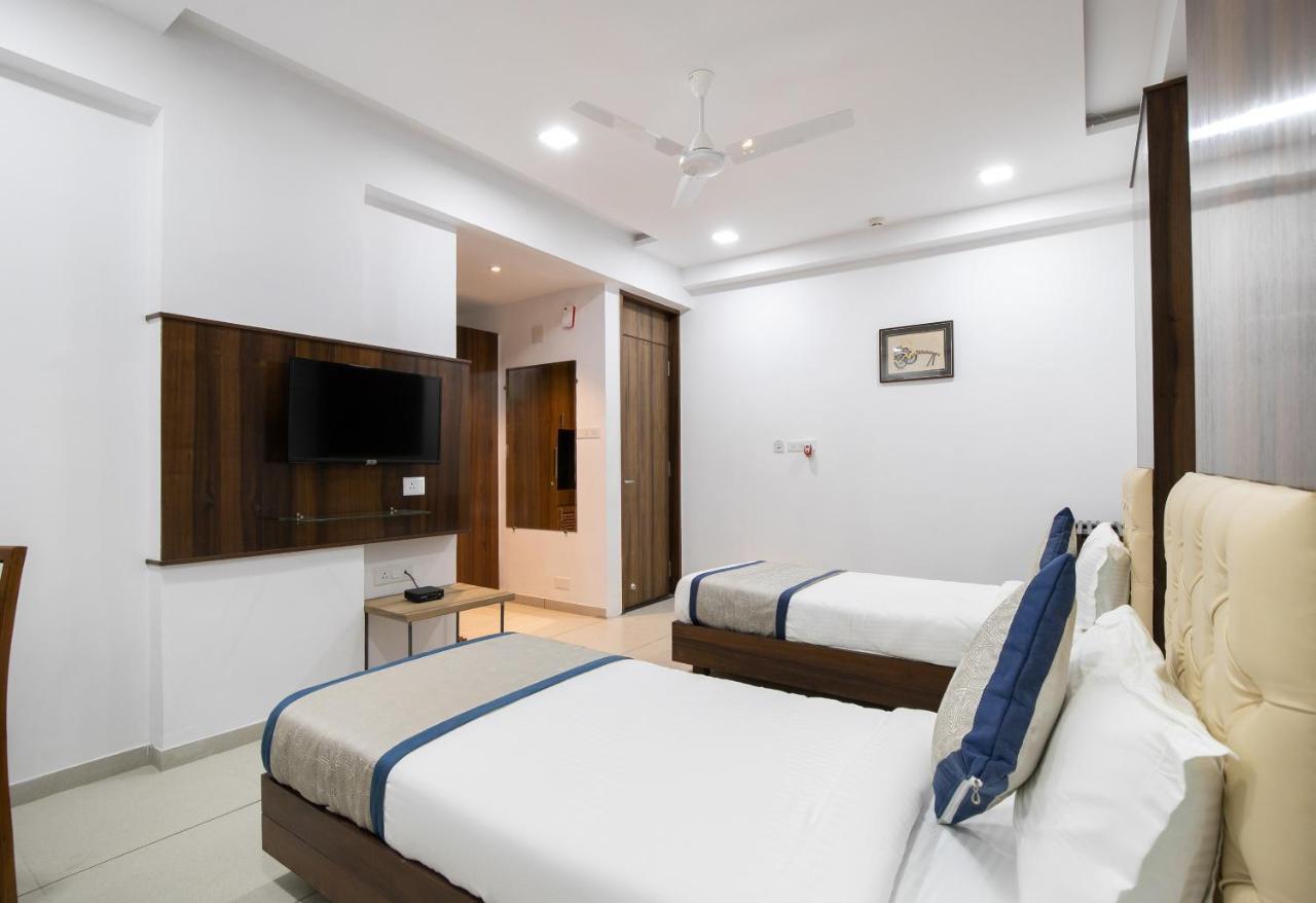 Palette - Hotel Welcome Kadi Exterior photo